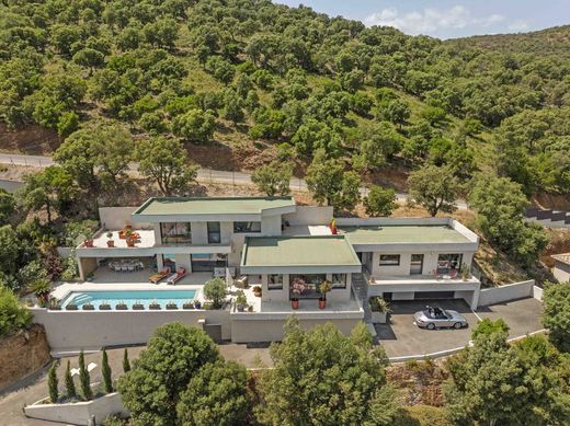 Villa in La Londe-les-Maures, Var