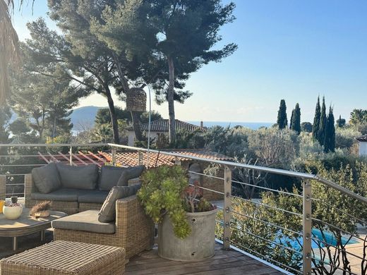 Βίλα σε Saint-Cyr-sur-Mer, Var