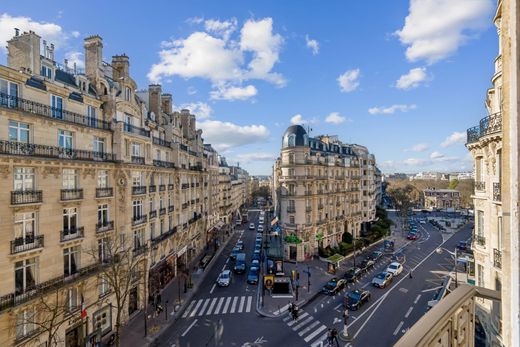 Apartment in Paris, Île-de-France