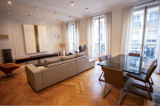 Apartament w Monceau, Courcelles, Ternes, Paris