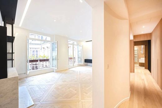 Apartment / Etagenwohnung in Monceau, Courcelles, Ternes, Paris