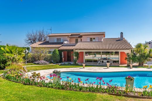 Villa in Le Rouret, Alpes-Maritimes