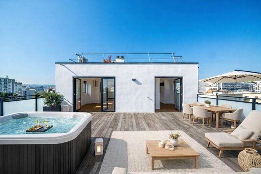 Apartment in Tour Eiffel, Invalides – Ecole Militaire, Saint-Thomas d’Aquin, Paris