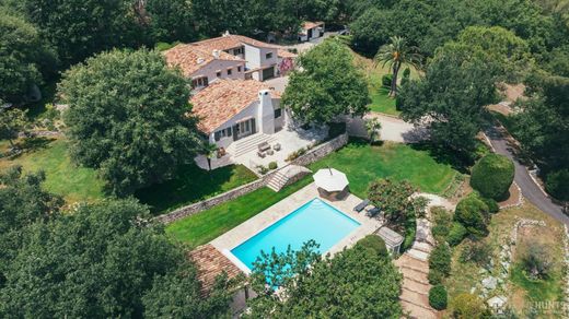 Villa à Le Rouret, Alpes-Maritimes