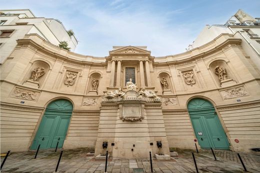 Apartment in Saint-Germain, Odéon, Monnaie, Paris