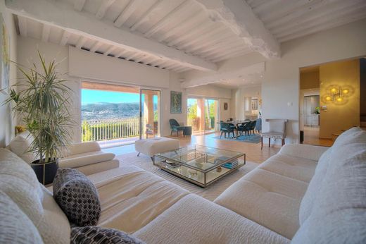 Villa a Mougins, Alpi Marittime