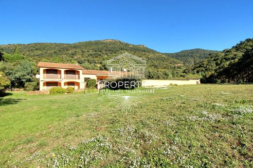 Villa in Le Lavandou, Var