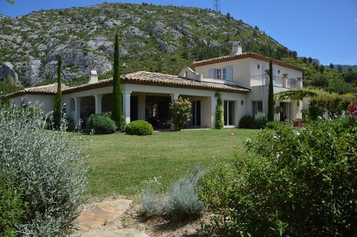 Villa à Gémenos, Bouches-du-Rhône