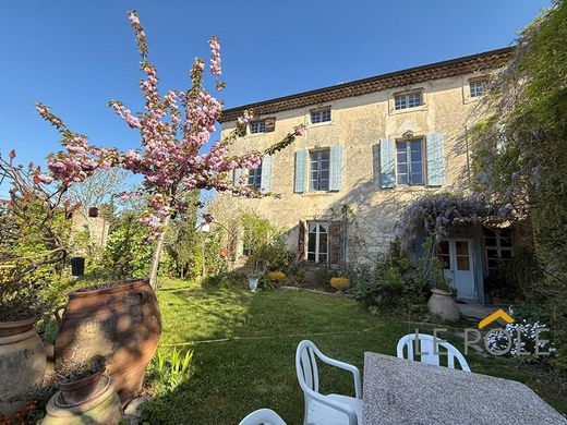 Villa in Saint-Paul-Trois-Châteaux, Drôme