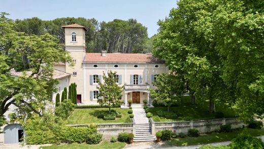 Kasteel in L'Isle-sur-la-Sorgue, Vaucluse