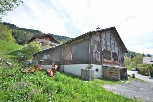 Chata w Les Villards-sur-Thônes, Haute-Savoie