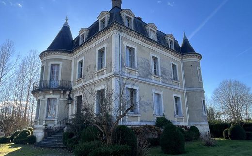 Замок, Saint-Sever, Landes