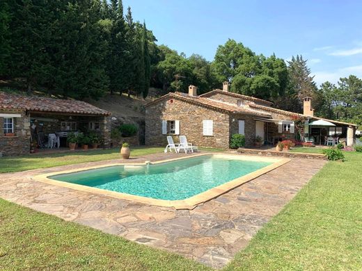 ﻓﻴﻼ ﻓﻲ La Garde-Freinet, Var