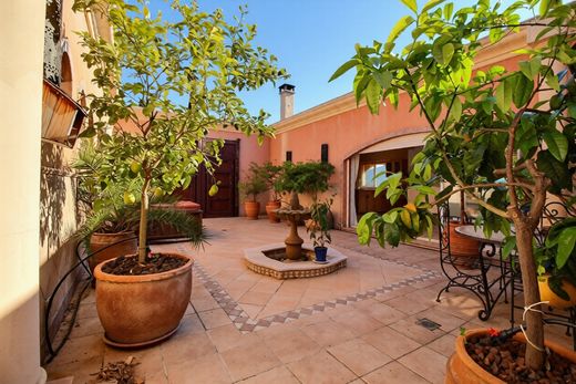 Villa in Bormes-les-Mimosas, Var