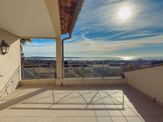 Villa a Golfe-Juan, Alpi Marittime