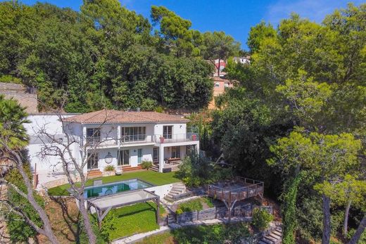 Villa in Bagnols-en-Forêt, Var