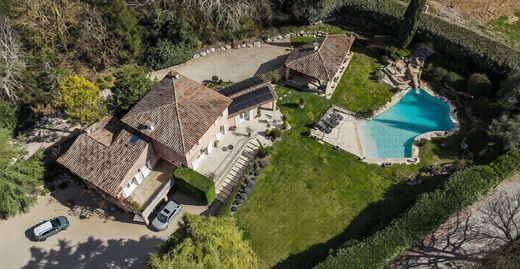 Villa in Meyrargues, Bouches-du-Rhône