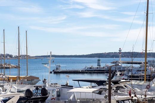 Apartment in Cannes, Alpes-Maritimes