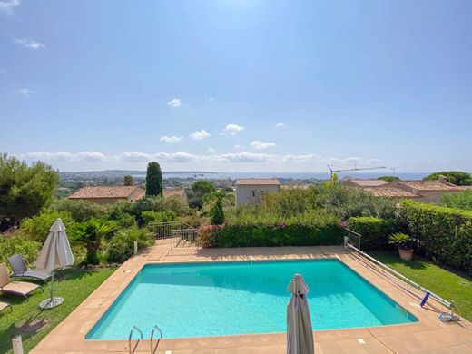 Villa in Golfe-Juan, Alpes-Maritimes