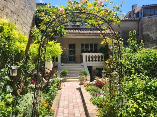 Villa in Uzès, Gard