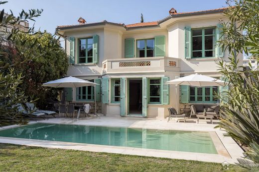 Villa in Juan-les-Pins, Alpes-Maritimes