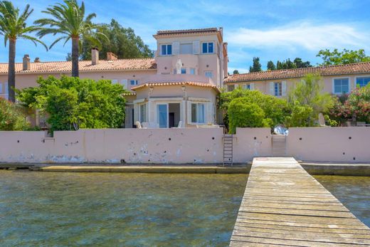 Apartment in Porquerolles, Var