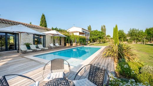 Villa a Maussane-les-Alpilles, Bocche del Rodano