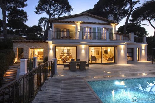 Villa a Cap d'Antibes, Alpi Marittime