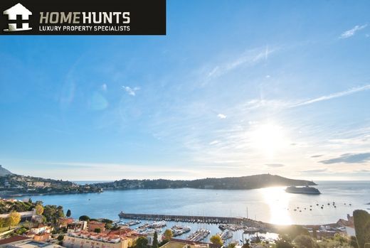 Apartment / Etagenwohnung in Villefranche-sur-Mer, Alpes-Maritimes