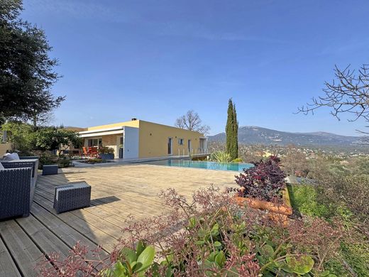Villa in Le Rouret, Alpes-Maritimes
