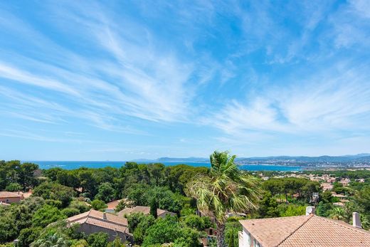 Villa in Six-Fours-les-Plages, Var