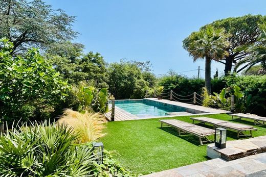 Βίλα σε Grimaud, Var