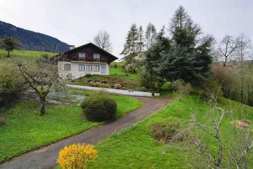 Villa in Saint-Eustache, Haute-Savoie