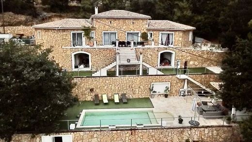 Villa in Le Cannet-des-Maures, Var