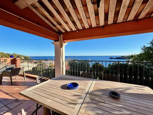 Villa in Théoule-sur-Mer, Alpes-Maritimes