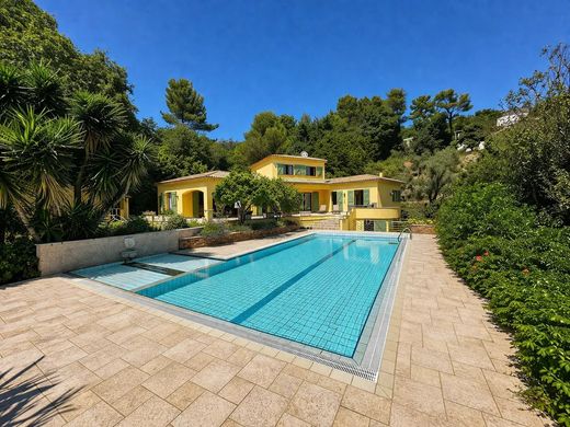 Villa in Le Rouret, Alpes-Maritimes