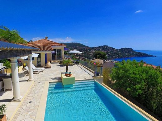 Villa in Théoule-sur-Mer, Alpes-Maritimes