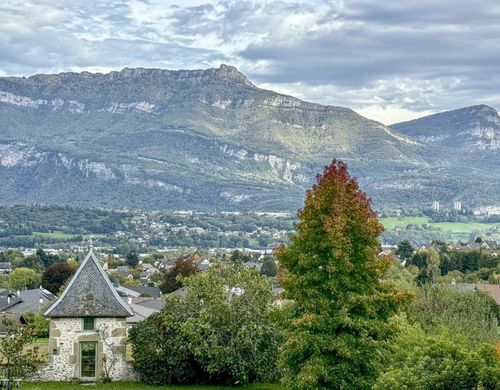 ‏וילה ב  La Motte-Servolex, Savoy