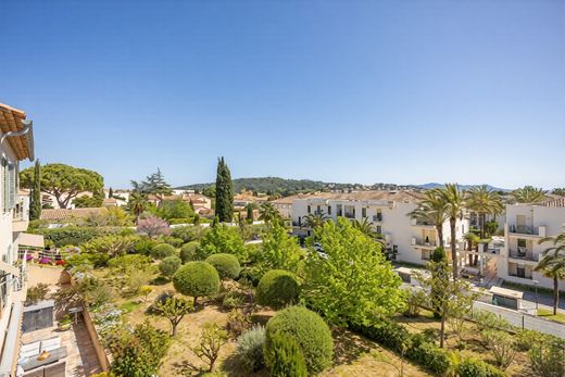 Apartment in Sanary-sur-Mer, Var