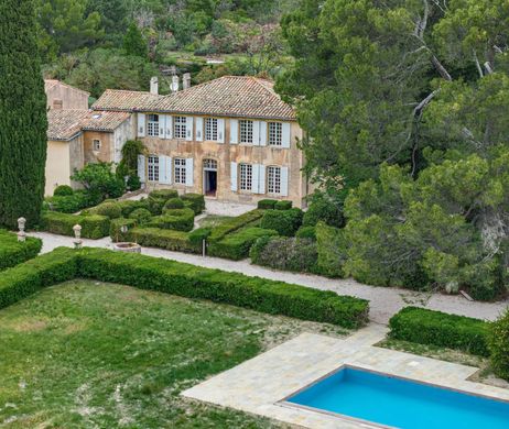 Villa in Aix-en-Provence, Bouches-du-Rhône