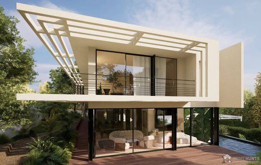 Villa en Roquebrune-Cap-Martin, Alpes Marítimos