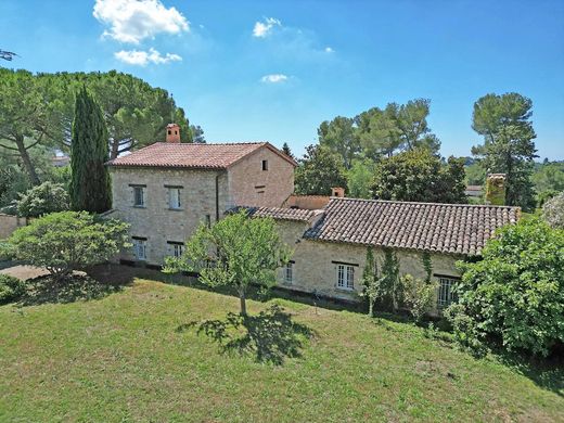 Villa in Le Rouret, Alpes-Maritimes