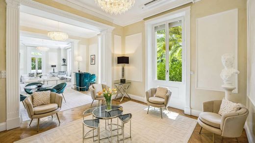 ‏וילה ב  קאן, Alpes-Maritimes