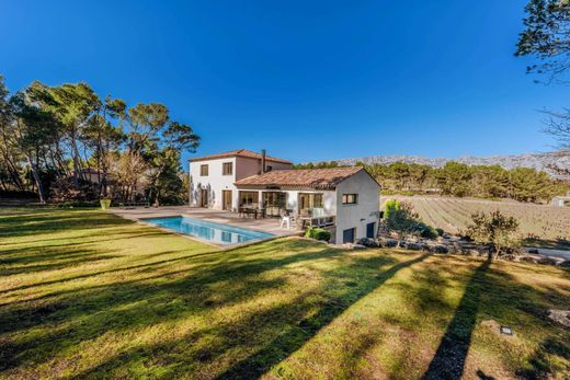 Villa a Rousset, Bocche del Rodano