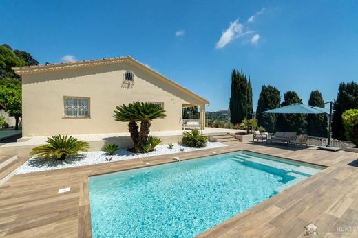 Villa in La Colle-sur-Loup, Alpes-Maritimes