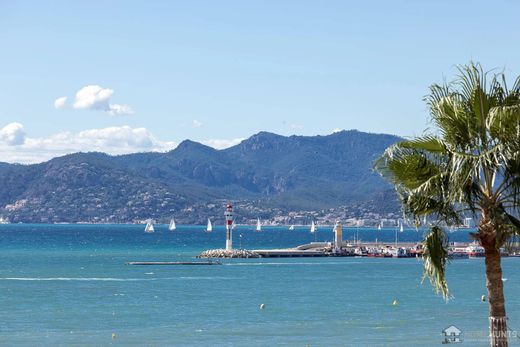 Apartment in Cannes, Alpes-Maritimes