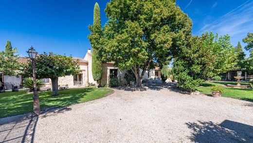 Villa in Mollégès, Bouches-du-Rhône