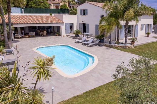 Villa in Valbonne, Alpes-Maritimes