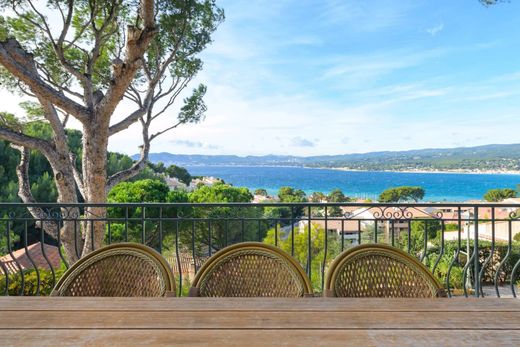 Villa a Saint-Cyr-sur-Mer, Var