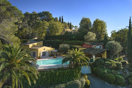 Mougins, Alpes-Maritimesのヴィラ